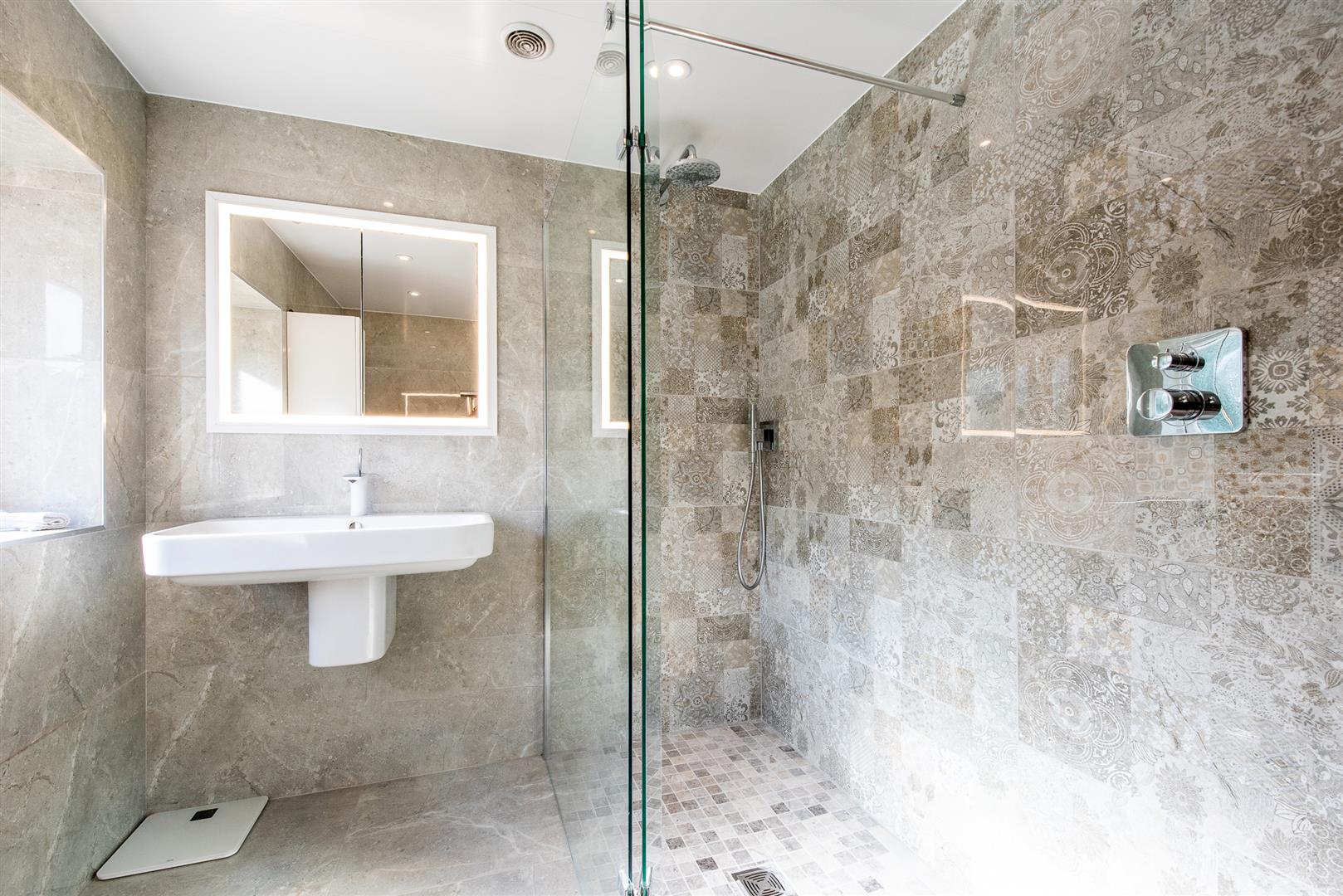 Round Acre, Samlesbury, Preston